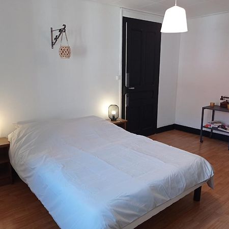 Le T3 Avec Deux Chambres 생클로드 외부 사진